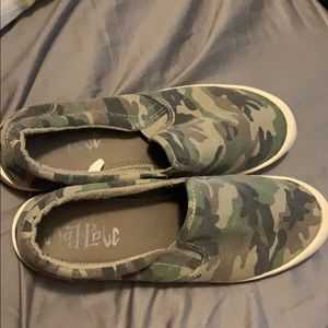 Camo Shoes